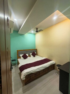 Room - Hotel Vinayak Residency (Varanasi)