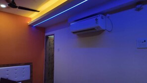 Deluxe Room | Miscellaneous - Hotel Vinayak Residency (Varanasi)