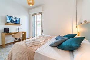 Room - Vrbo Property (Marina di Ragusa)