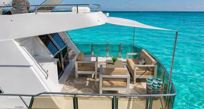 Luxury 2 stateroom Yacht FREE TIME
