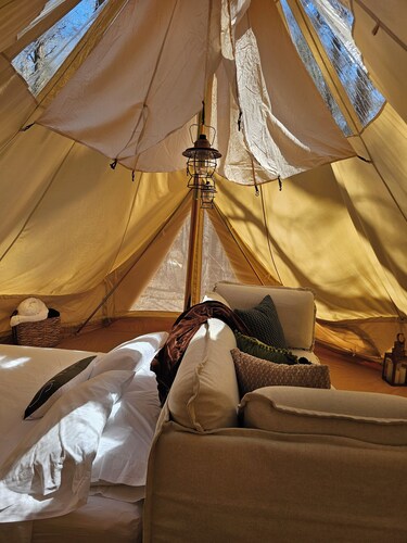 Hike-In Stargazer Tent in Secluded "Hollar"