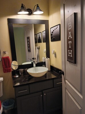Bathroom -  1-private room in single occupancy house in Stone Mountain. Be My Only Guest! (Stone Mountain)