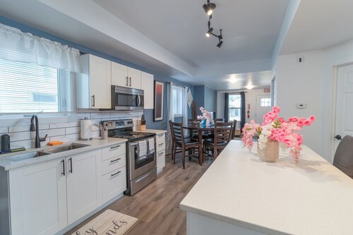 Comfy |4 Bedroom| Family Getaway