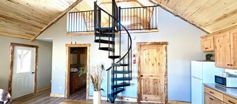 Modern Rustic Appeal with the Wild Rio Grande National Forest as your backyard!