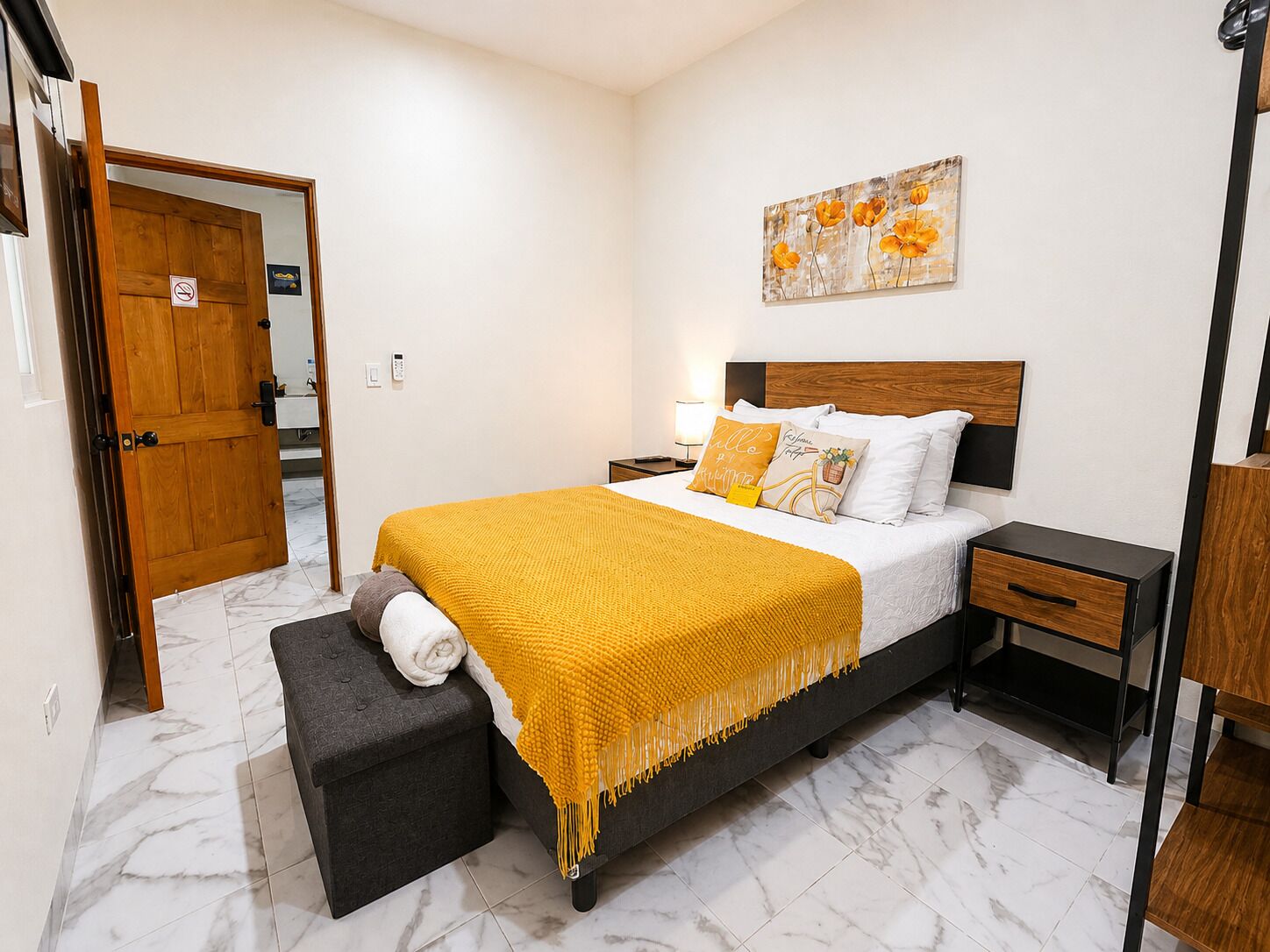 1 chambre, fer et planche à repasser, Wi-Fi, draps fournis