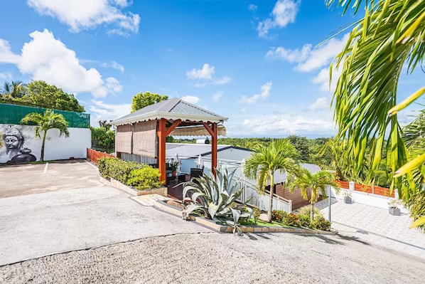 Jardines del alojamiento