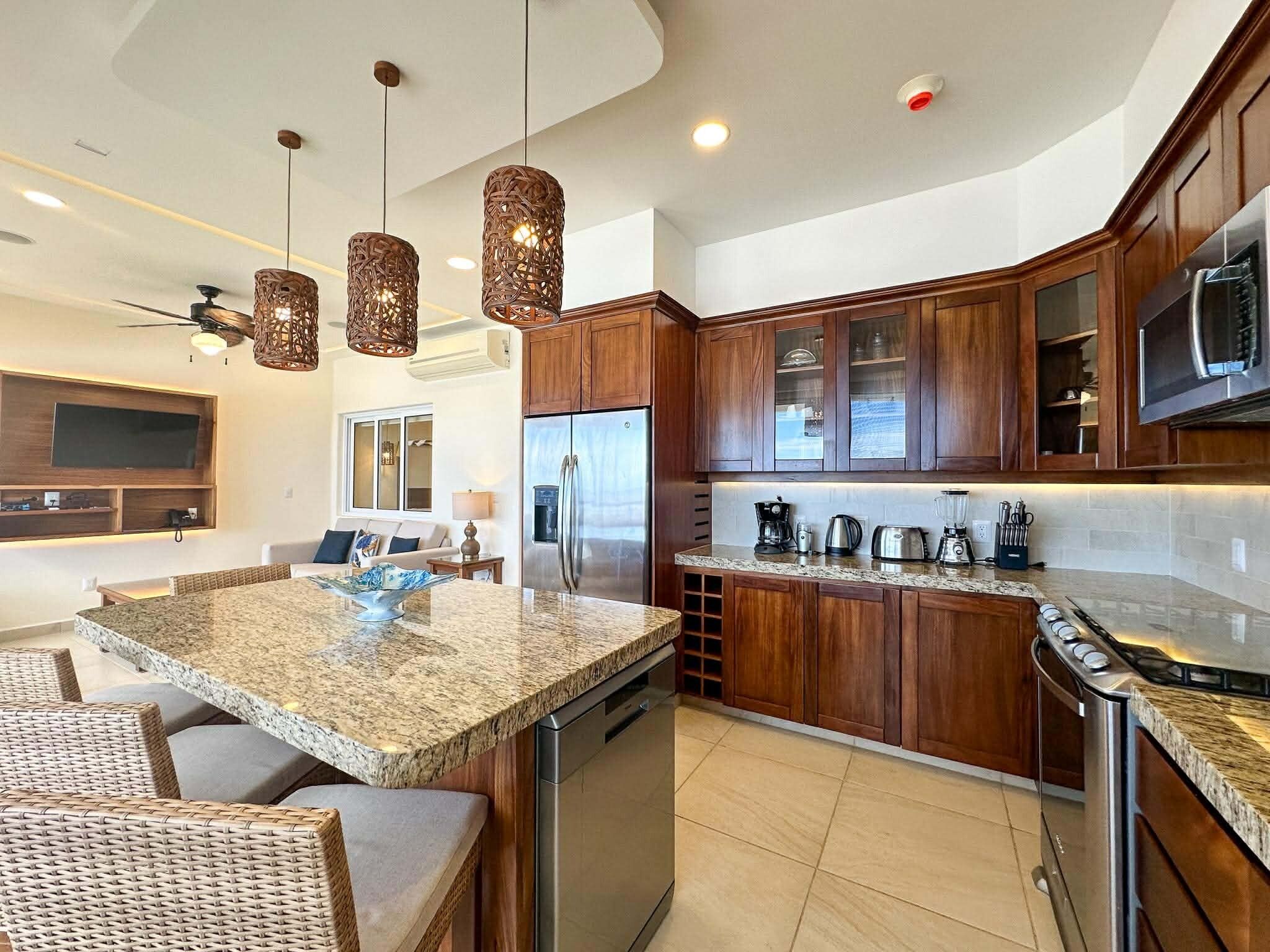 Deluxe Apartment, Ocean View | Private kitchen