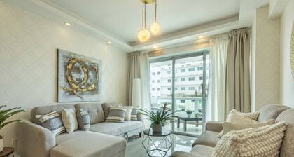 Luxury 2BR in Bella Vista | Pool & Comfort for 8