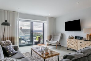 Smart TV, DVD player - Whispering Bay - Luxury Cottages (Woolacombe)