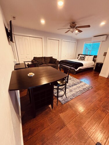 Tiny Comfy Studio 1-bedroom apartment in fantastic West Valley City with AC