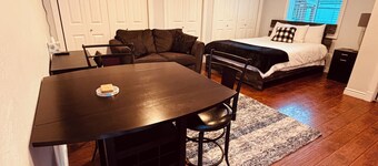 Tiny Comfy Studio 1-bedroom apartment in fantastic West Valley City with AC