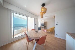 Dining - Les pieds dans le sable : Vue panoramique (Larmor-Plage)