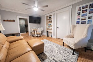 Living area - Charming 2BR Near UConn & Lake: Walk to Dining in Village Center (Coventry)