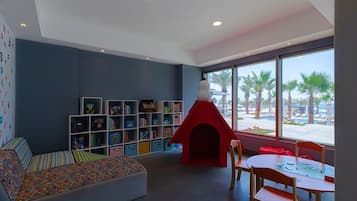 Spielezimmer