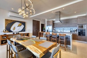 Dining - Casa Oasis - Upscale 3B/3B condo (Cabo San Lucas)