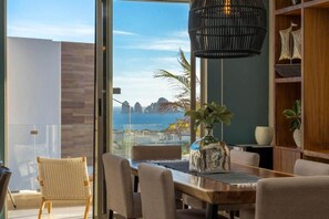 Dining - VV1 - Private Rooftop - Arch View (Cabo San Lucas)