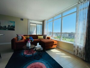 Deluxe Suite, Balcony, City View | Living area - Elevate Stays Toronto (Toronto)