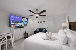 1 bedroom, WiFi, bed sheets - Cozy 1-bedroom studio in awesome Miami with AC (Miami)