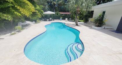 Maison champagne miami