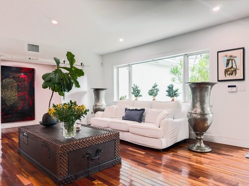 Maison champagne miami