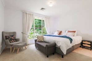 Unclassified image, 3 of 26, button - Linden Guesthouse Bowral, Near Botanic Gardens. (Bowral)