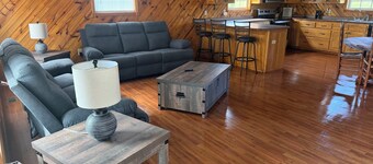 Country Comfort on Lake Cumberland!!