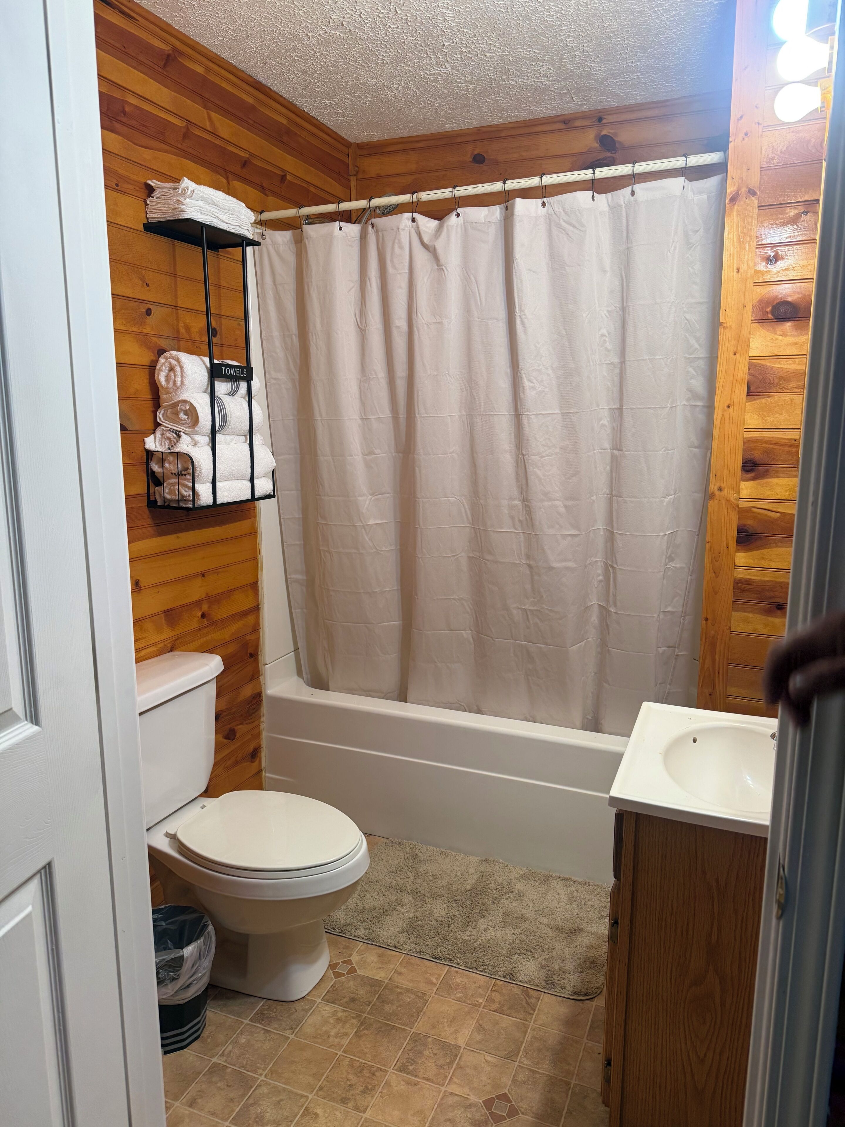 Towels, soap, shampoo, toilet paper