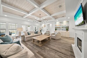 Living area - Sunnyside Escape | Pool • Golf Cart • Near 30A (Panama City Beach)