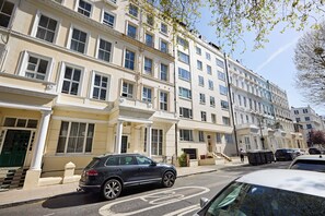Exterior - Stylish duplex flat with cosy modern feel in London Paddington. Near Hyde Park.. (London)