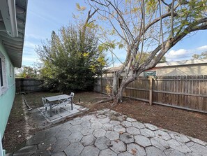 Outdoor dining - The Flamingo Flat — Artsy 2 BR Retreat Near Beach (Gulfport)