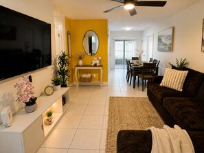 Smart TV - La Casita Mall of Millenia Orlando (Orlando)