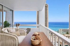 Property grounds - Waikiki Ocean Luxe Retreat | Panoramic Views (Honolulu)