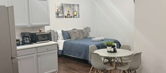 Enjoyable studio with AC in charming Lakeland