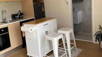 Stovetop, dishwasher