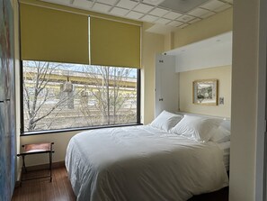 Room - Suite steps from the Draft Experience - sleeps 8 (Pittsburgh)