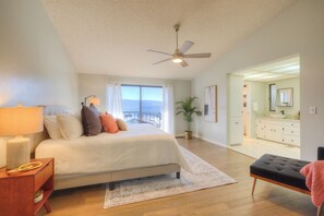 3 bedrooms, desk, iron/ironing board, WiFi
