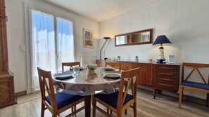 Dining - Saint-Palais-sur-Mer – BRIGHT HOUSE – a relaxing escape between sea and nature (ST PALAIS SUR MER)