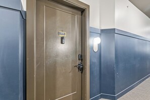 Interior - Spacious 2BR Stay Near DT + Fast WiFi + Parking (Indianapolis)