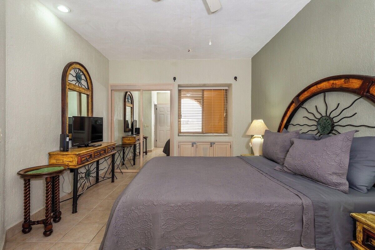 1 bedroom, iron/ironing board, internet, bed sheets