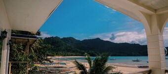 Serene 8-bedroom resort with AC in beautiful El Nido