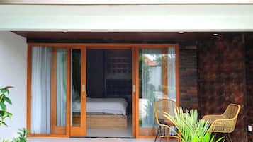 Deluxe Double Room, Balcony, Garden View | Perincian bahagian luar