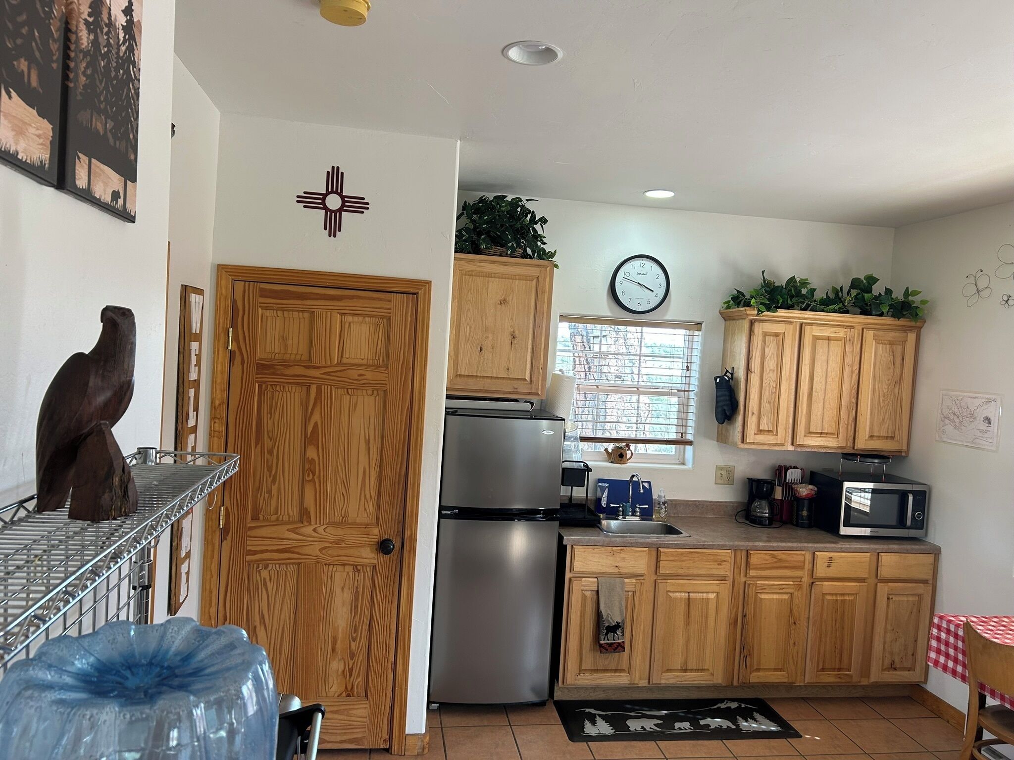 Fridge, microwave, coffee/tea maker, toaster