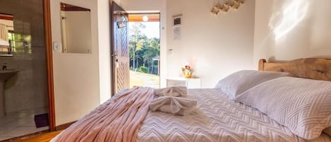 Quarto quádruplo, vista para o jardim | Wi-Fi de cortesia