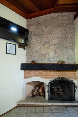 Habitación doble, vistas al jardín | Interior