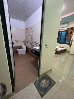 Bathroom - Thái Tâm MOTEL (Dong Van)