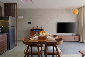 House - Central 1bhk in Candolim Pool Gym Near Beach (Candolim)