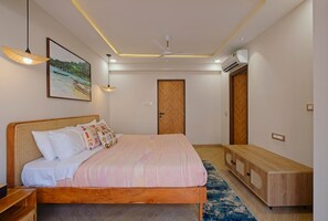 House - Chic 1bhk in Candolim Pool Gym Near Beach (Candolim)