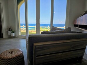 Smart TV - Oceanview Luxury Condo, Pool,Gated, Centrally Located (Christiansted)