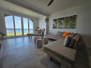 Smart TV - Oceanview Luxury Condo, Pool,Gated, Centrally Located (Christiansted)