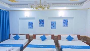 Classic Studio, Balcony, City View